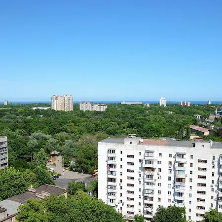 Shanti Shakti Проживання в сім'ї *